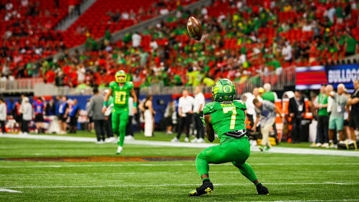 Halftime Thoughts: Oregon Ducks Trail Georgia Bulldogs 28-3