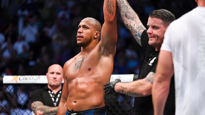 Ciryl Gane Survives Early Scare, Scores Third-Round TKO of Tai Tuivasa