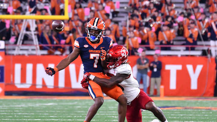 Listen: Louisville WR Tyler Hudson, OLB Ben Perry Recap Syracuse, Preview UCF Listen: Louisville WR Tyler Hudson, OLB Ben Perry Recap Syracuse, Preview UCF
