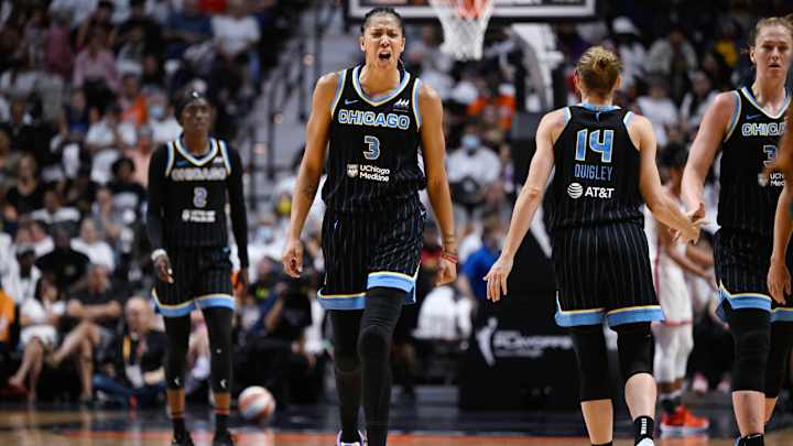 Sky Take Series Lead Over Sun Behind Candace Parker’s Standout Game 3 Effort Sky Take Series Lead Over Sun Behind Candace Parker’s Standout Game 3 Effort