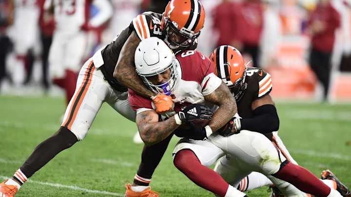 Browns Defender Says Why Cleveland has Edge Against Baker Mayfield
