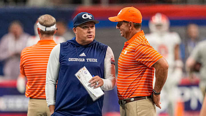 Georgia Tech Football: Yellow Jackets Lose Season Opener 41-10 to Clemson