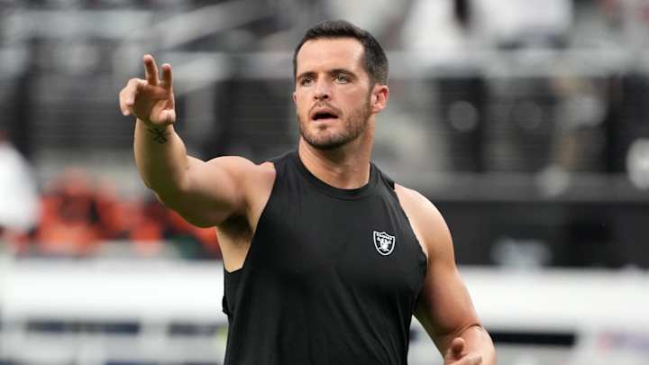 Raiders QB Derek Carr Ranked in Top 15 Prior to Week 1