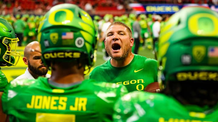 Oregon Ducks vs. Eastern Washington Eagles Score Predictions Oregon Ducks vs. Eastern Washington Eagles Score Predictions