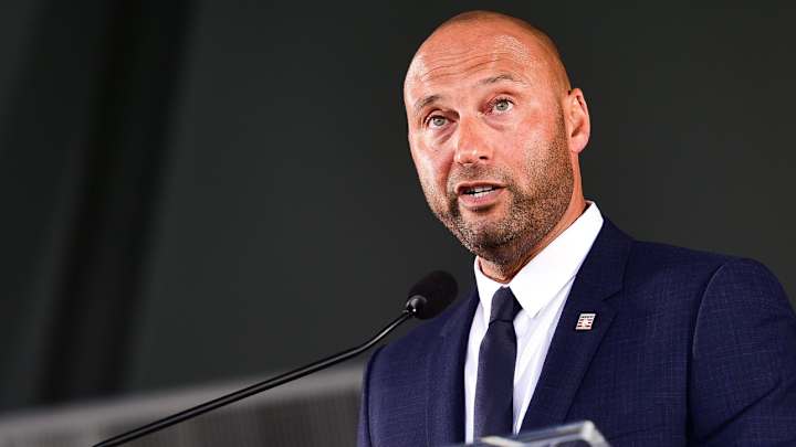 Yankees Legend Derek Jeter Launches Trading-Card Venture