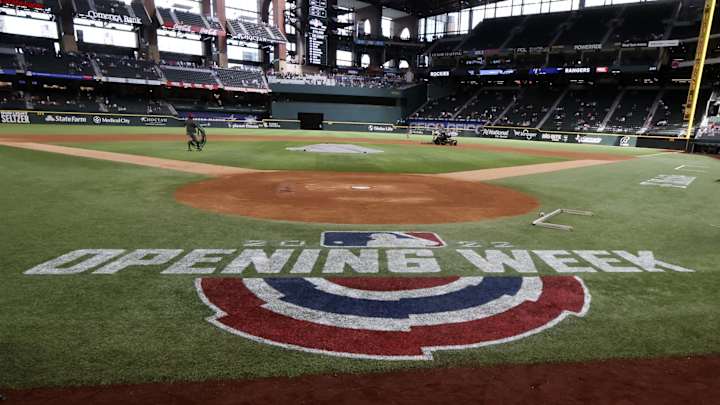 MLB Announces Pitch Clock, Larger Bases and Ban on Shifts for 2023