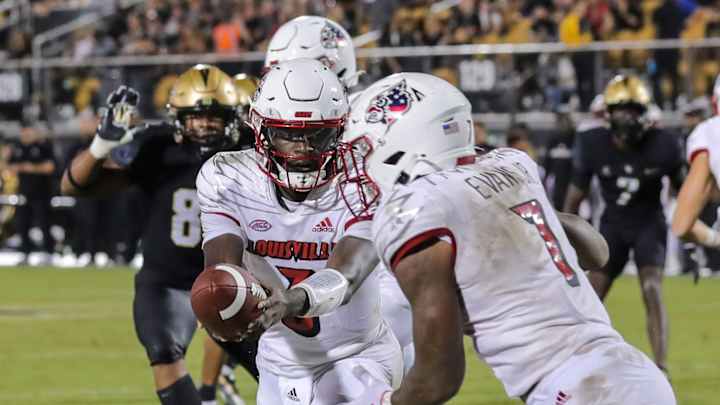 Highlights, Photos and Notes: Louisville 20, UCF 14 Highlights, Photos and Notes: Louisville 20, UCF 14