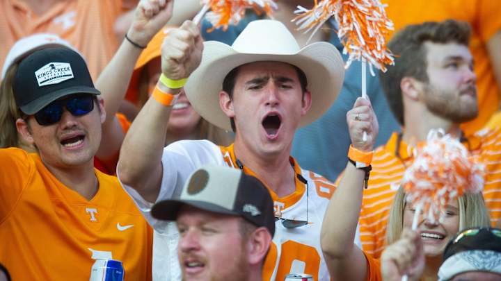 Tennessee Fans Took Over Pirates Game Before Facing Pitt