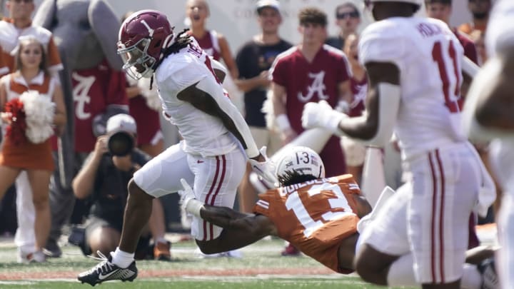 Longhorns Hanging Tough With No. 1 Alabama In First Half Despite Quinn Ewers Injury