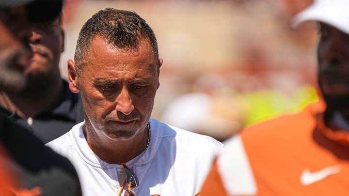 Steve Sarkisian Explains What Officials Told Him About Controversial Play Against Alabama