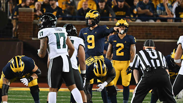 J.J. McCarthy, Blake Corum Named To Maxwell Award Watch List