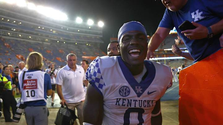 Kavosiey Smoke Proves His Worth With Stellar Second Half Against Florida