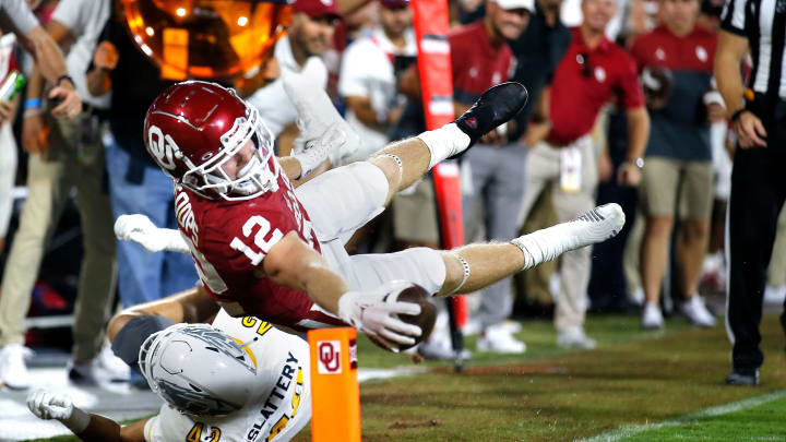Get the Ball to Drake Stoops, and 'Good Things Happen' for Oklahoma Get the Ball to Drake Stoops, and 'Good Things Happen' for Oklahoma