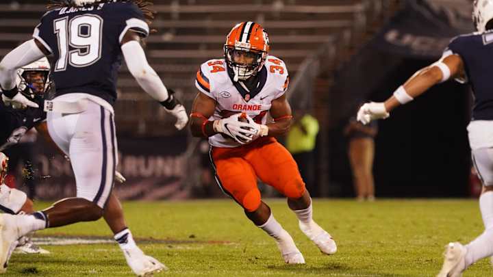 Third Down Conversions Have Been Key to Syracuse's Offensive Resurgence Third Down Conversions Have Been Key to Syracuse's Offensive Resurgence