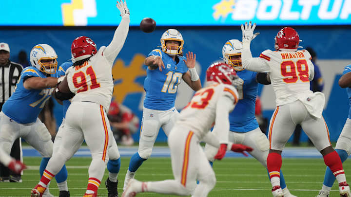 Chargers at Chiefs Betting Odds: Week 2 Point Spread, Moneyline, Over/Under
