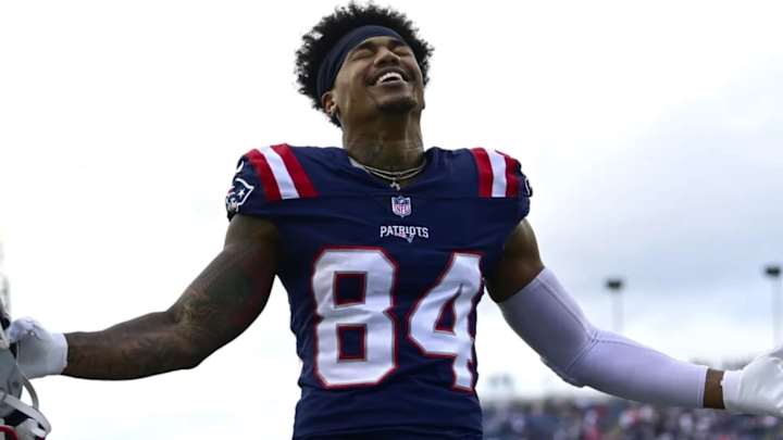 After Only 2 Snaps in Miami, Does WR Have Role With Patriots? After Only 2 Snaps in Miami, Does WR Have Role With Patriots?