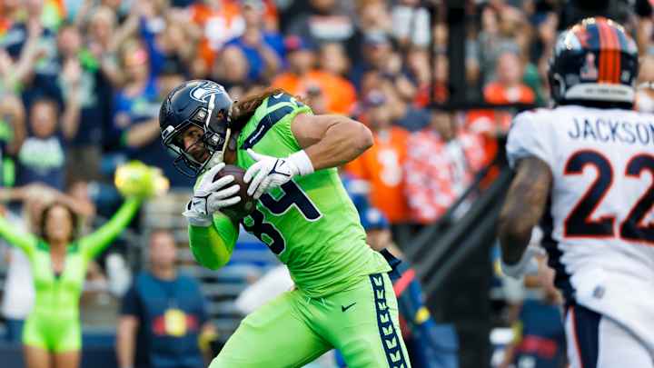 Colby Parkinson, Tight Ends Take Center Stage in Seahawks Upset Win vs. Broncos Colby Parkinson, Tight Ends Take Center Stage in Seahawks Upset Win vs. Broncos