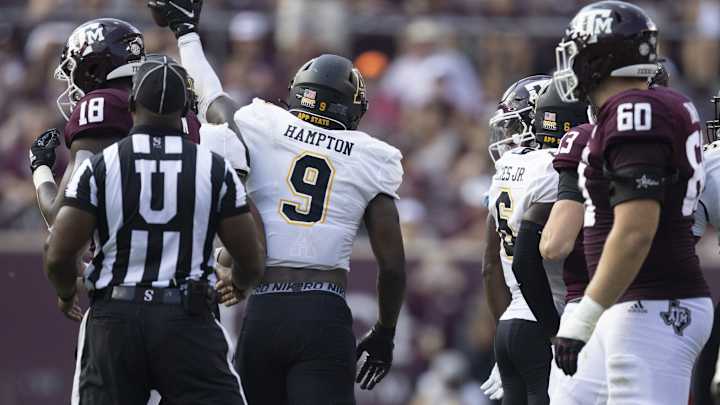 SEC Roundup: Bama Survives, A&M Stumbles at Home