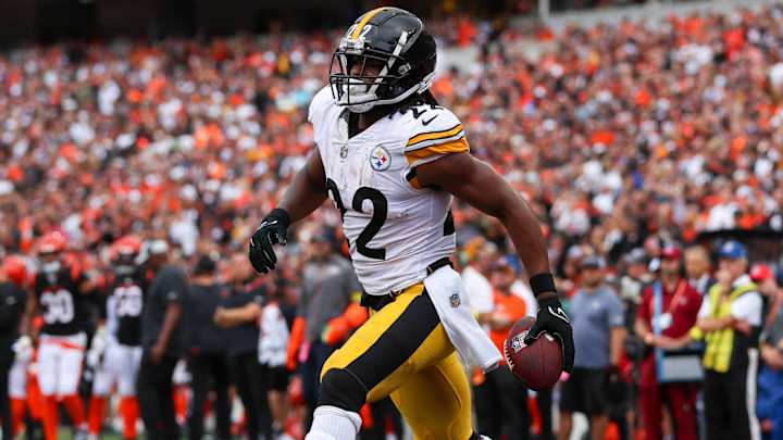 Najee Harris Says He Will Play vs. Patriots Despite Foot Injury