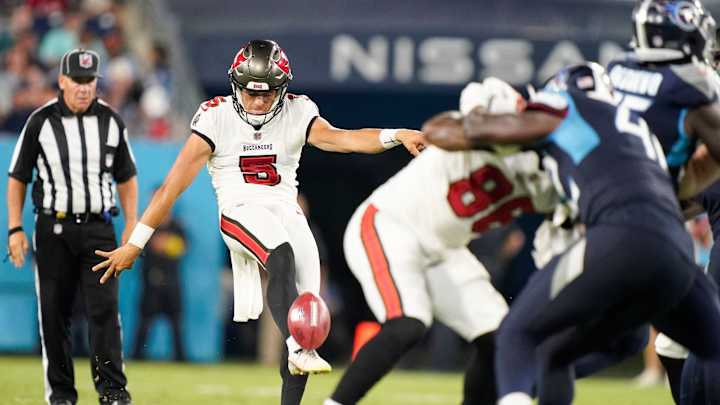 Georgia Releases its "Top Dawgs" From the NFL's Week One