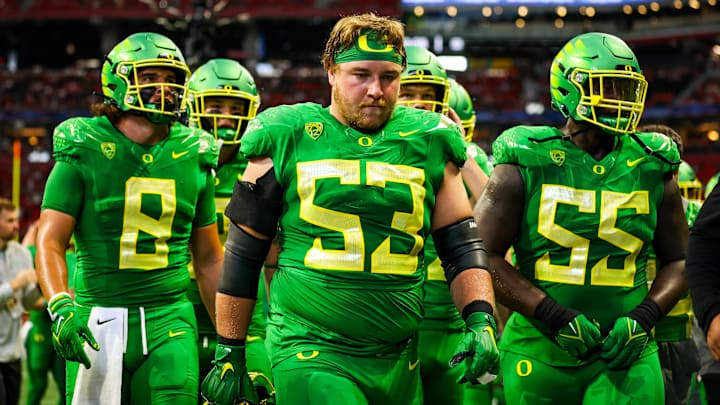 Dan Lanning Gives Injury Updates on Ryan Walk and Seven McGee Dan Lanning Gives Injury Updates on Ryan Walk and Seven McGee