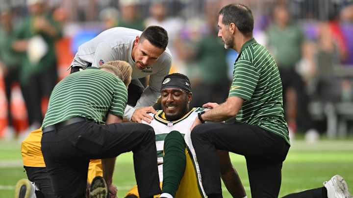 Packers Place Barnes on Injured Reserve