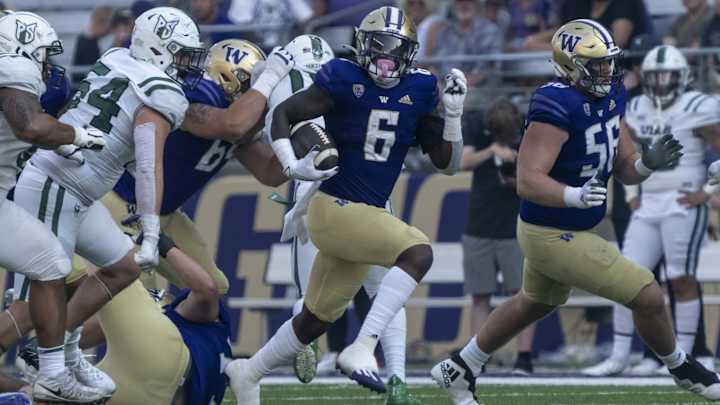 Richard Newton Is Back, Patiently Looking for a Crease to Run Through