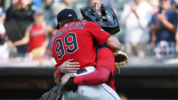 Guardians Sweep Angels, Extend Win Streak to 6, Lead AL Central by 4 Games