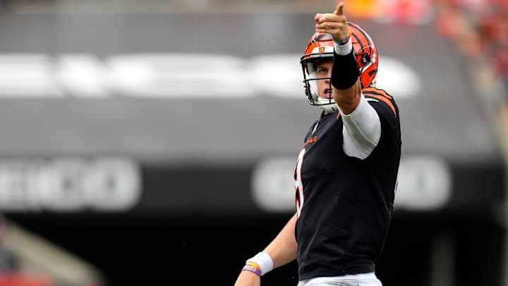 Joe Burrow Criticizes ‘Dinner Party’ Atmosphere at Super Bowl LVI Joe Burrow Criticizes ‘Dinner Party’ Atmosphere at Super Bowl LVI