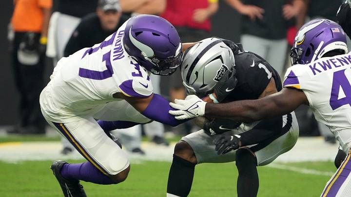 Packers Sign Former Vikings Safety to Practice Squad