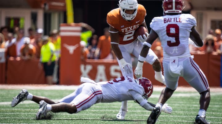 Could Roschon Johnson Be Longhorns Wild Card QB vs. UTSA? Could Roschon Johnson Be Longhorns Wild Card QB vs. UTSA?