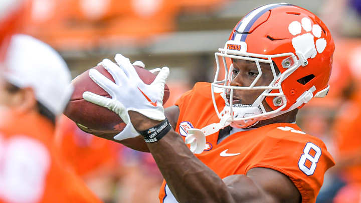 Clemson Wide Receiver Roommate Rules: Keep Your Room Clean and Make Plays