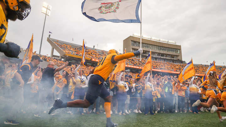 How to Watch, Listen, & Receive LIVE Updates of WVU vs Towson