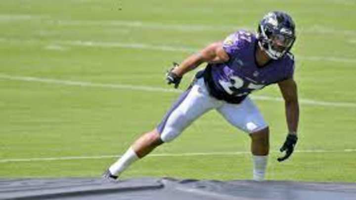 Ravens-Dolphins Notebook: Dobbins Could Make Debut