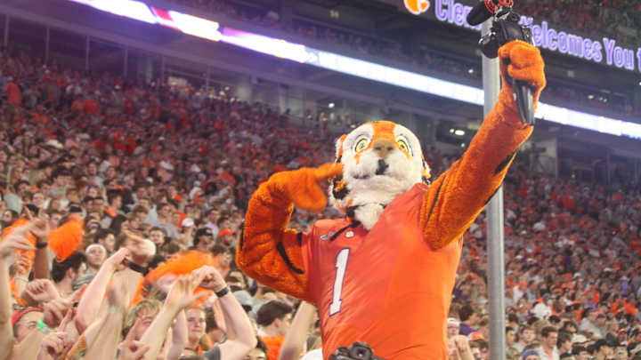 Halftime Analysis: Clemson vs. Louisiana Tech