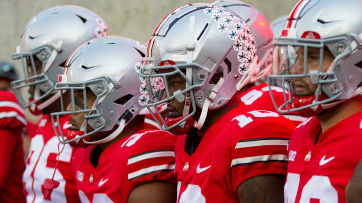 Live Updates: No. 2 Ohio State Buckeyes vs. Iowa Hawkeyes