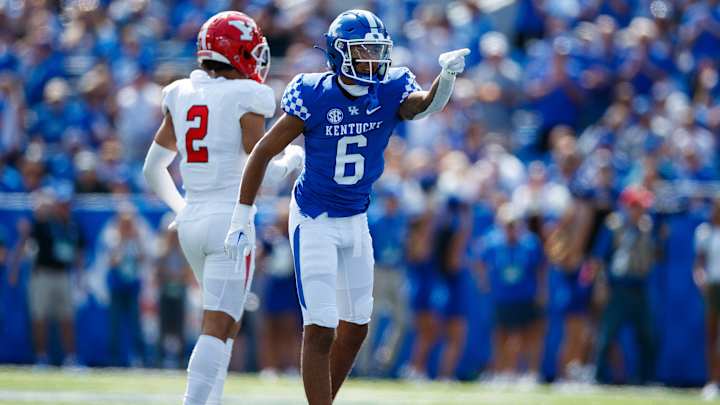 Kentucky Jumps to No. 8 in Newest AP Poll
