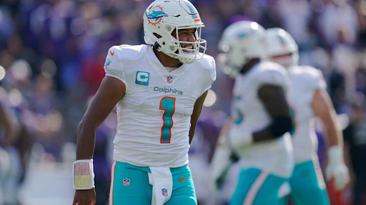 Dolphins’ Tua Tagovailoa Reacts to Six-Touchdown Performance