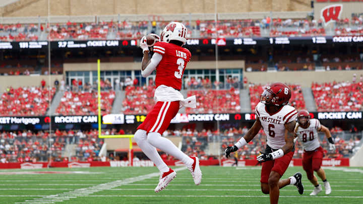 Wisconsin dominates New Mexico State: Game notes and top plays Wisconsin dominates New Mexico State: Game notes and top plays