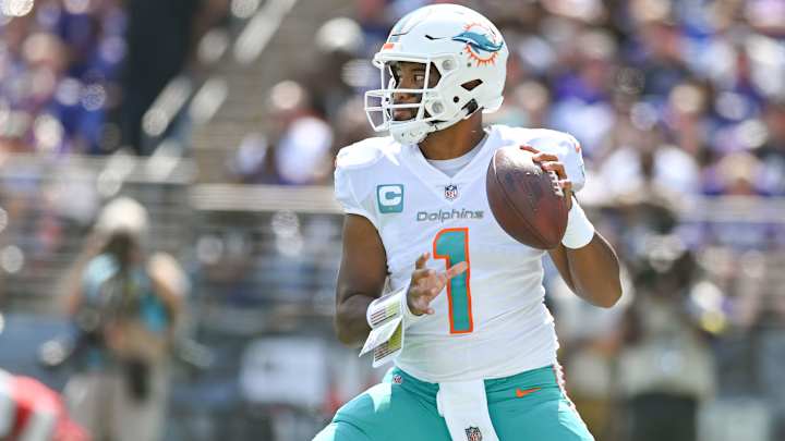 Week 2 Alabama Quarterback Performances: Three-and-Out Week 2 Alabama Quarterback Performances: Three-and-Out