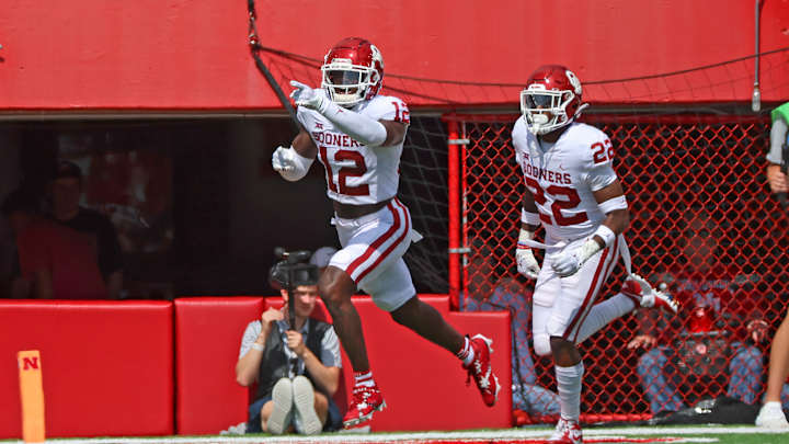 How Oklahoma DB Key Lawrence Makes Both the Offense and the Defense Better How Oklahoma DB Key Lawrence Makes Both the Offense and the Defense Better