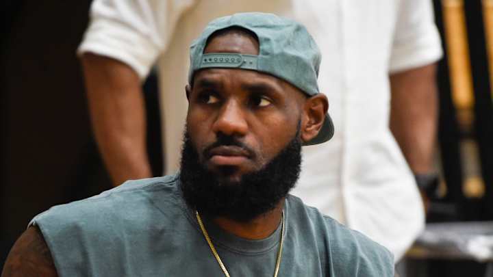 LeBron James Appears to Have New Look Ready for 2022-23 Season