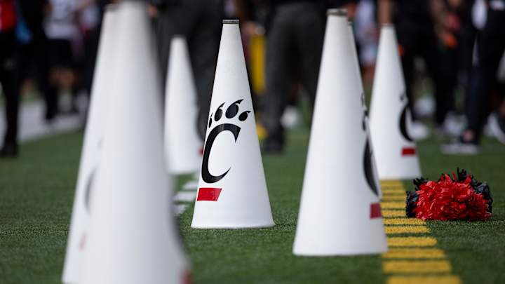 UC Offers Three-Star 2024 Tight End Jaden Reddell UC Offers Three-Star 2024 Tight End Jaden Reddell