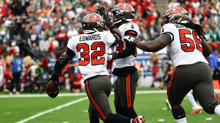 Wildcats in the NFL: Mike Edwards Notches Pick-Six, Other Defenders Make Noise