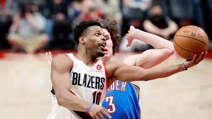 Hornets Sign Dennis Smith Jr