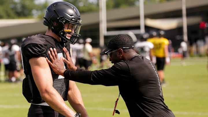 Purdue Running Backs Coach Chris Barclay Isn't Surprised by Zander Horvath's Early NFL Success