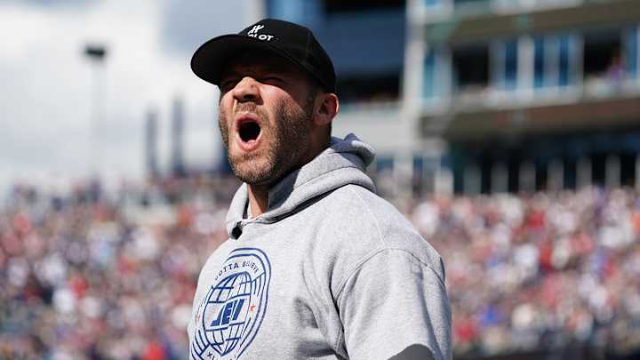 Julian Edelman Says Bucs Didn’t Reach Out Before Signing Cole Beasley Julian Edelman Says Bucs Didn’t Reach Out Before Signing Cole Beasley