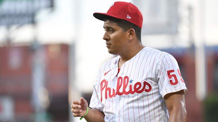 Ranger Suárez Ineligible for Gold Glove Award Ranger Suárez Ineligible for Gold Glove Award