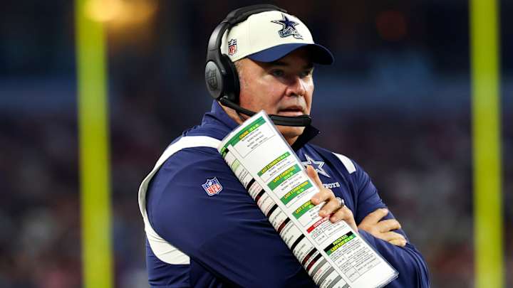 Mike McCarthy Reacts to Jerry Jones’s ‘Quarterback Controversy’ Quote