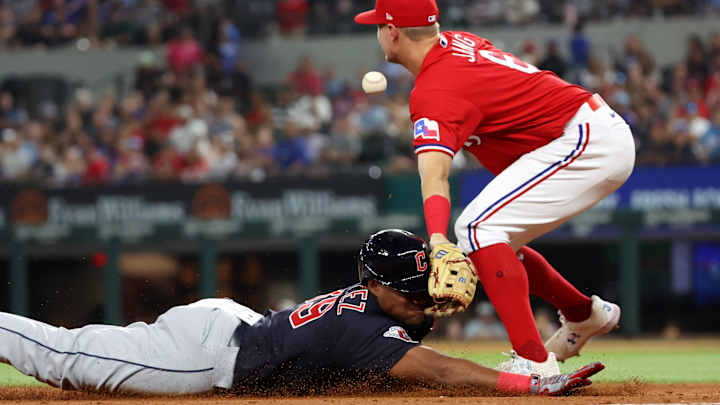 Guardians Blast Rangers With Big Sixth